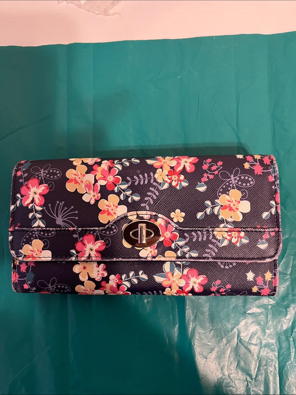 Safe Keeper Trifold Wallet Floral